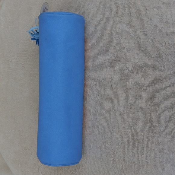 Essentials Pouch - Picture 3 of 8